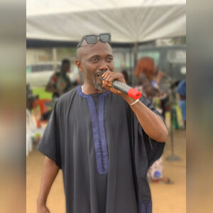 noahemik, online dating profile photo