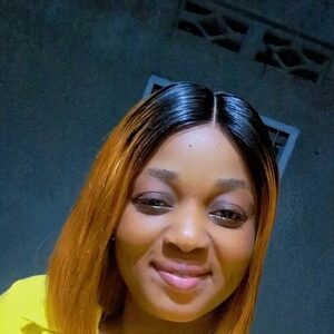 funmi818, online dating profile photo