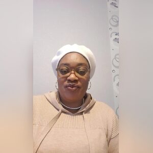 oifamaki, online dating profile photo