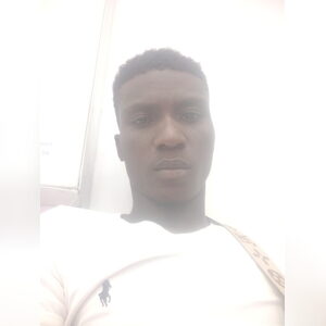 oemmy01, online dating profile photo