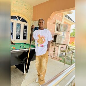 iruwemes, online dating profile photo