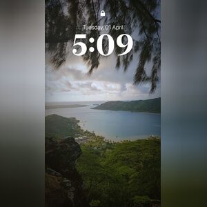 soursing, online dating profile photo