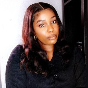 zena, online dating profile photo