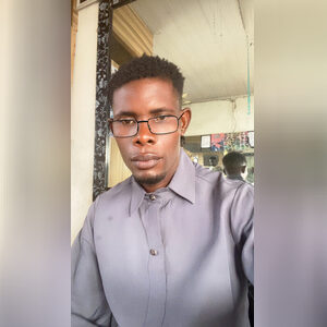 bethbell, online dating profile photo