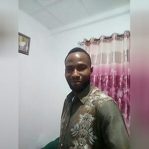 greatsou, online dating profile photo