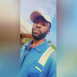 alexprai, online dating profile photo