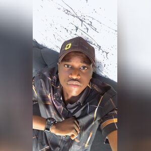 isaacchi, online dating profile photo