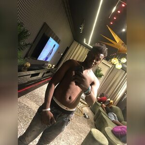 bossharm, online dating profile photo