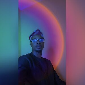 tomiwa.t, online dating profile photo