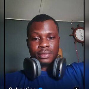 jnova, online dating profile photo