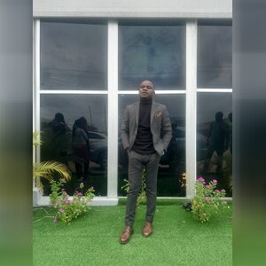 ewohong, online dating profile photo