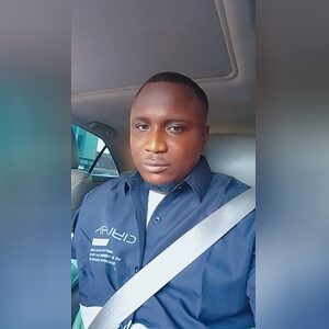 jameamos, online dating profile photo