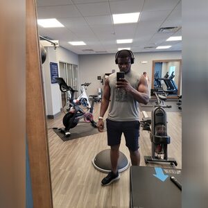 ojojemi1, online dating profile photo