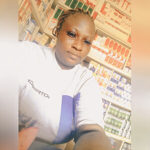 omodelei, online dating profile photo