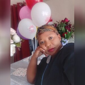 givenmok, online dating profile photo