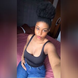 beaanny9, online dating profile photo