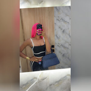 eguoloro, online dating profile photo