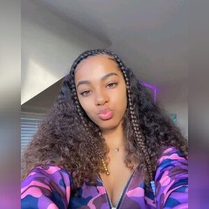 praianna, online dating profile photo