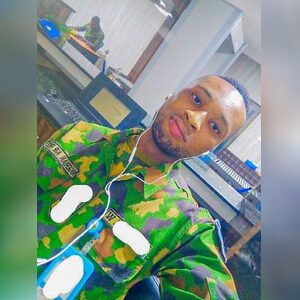 wise26, online dating profile photo