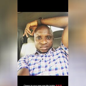 neosmart, online dating profile photo