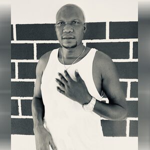 yommyjos, online dating profile photo