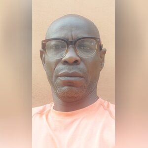 a9683715, online dating profile photo