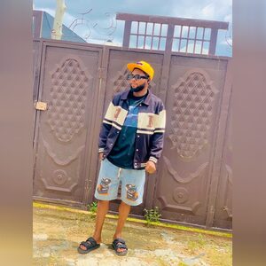 bwoishug, online dating profile photo