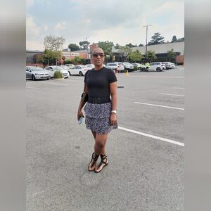 notembad, online dating profile photo