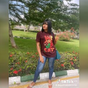 ejumoke, online dating profile photo