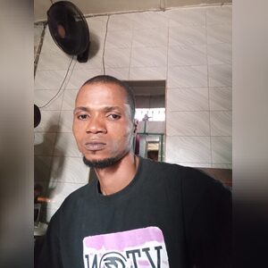 oluwsfem, online dating profile photo