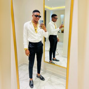 imohbad, online dating profile photo