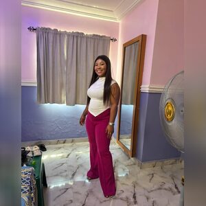 prettyor, online dating profile photo