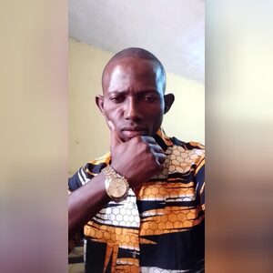 aayoa4re, online dating profile photo