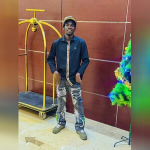 privates, online dating profile photo