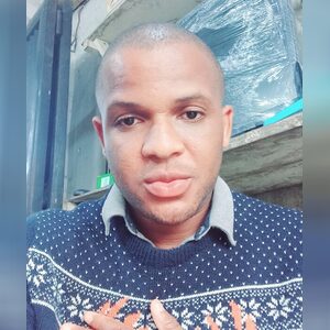 onyesopr, online dating profile photo