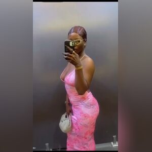 kiitan, online dating profile photo