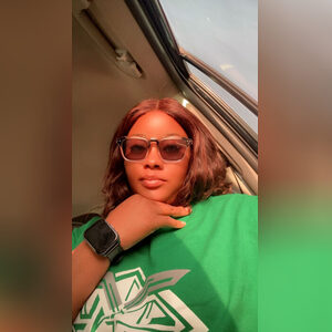 babybrow, online dating profile photo