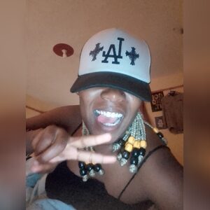 kellynya, online dating profile photo