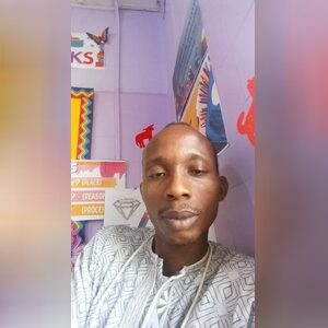 olaricha, online dating profile photo