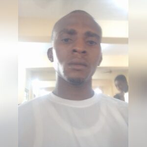 izukenne, online dating profile photo