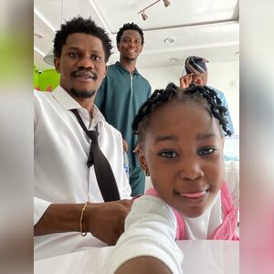 efosa98, online dating profile photo