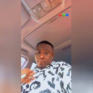 austjay, online dating profile photo