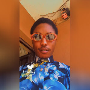 poyebanj, online dating profile photo