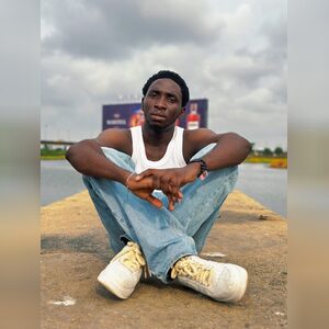 atemilol, online dating profile photo