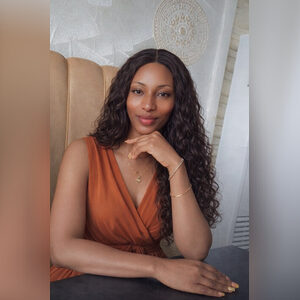 zinnia, online dating profile photo