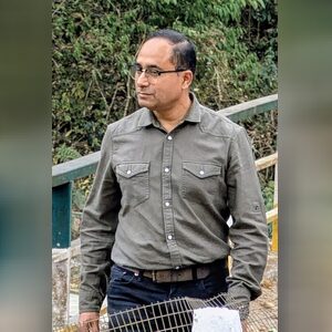 biki6127, online dating profile photo