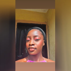 marthali, online dating profile photo