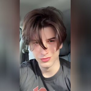 joshuahi, online dating profile photo