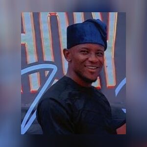 amgbarae, online dating profile photo