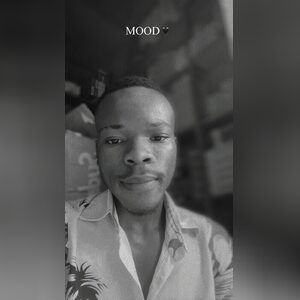 pm008649, online dating profile photo